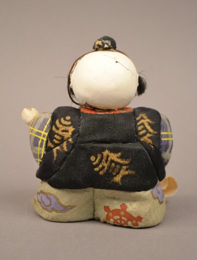AB 56-4 c Yamabushi Doll (back)