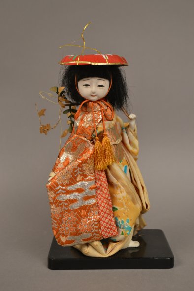 AB 57-1 Fuji Musume Doll (front)