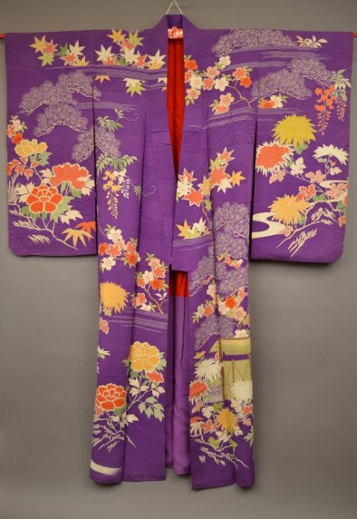 AB 76-133 Kimono (front)