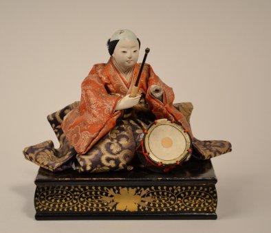 AB 1055 t Taiko drummer doll (front)