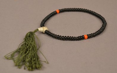 AB 81-2 o Buddhist Prayer Beads