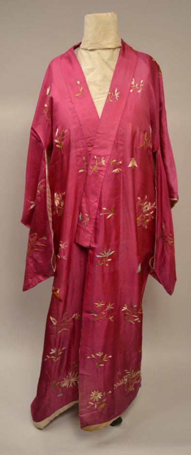 AB 1002 s1 Wedding Kimono (front)